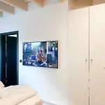 Penthouse Meerchenwald 5 شقة *